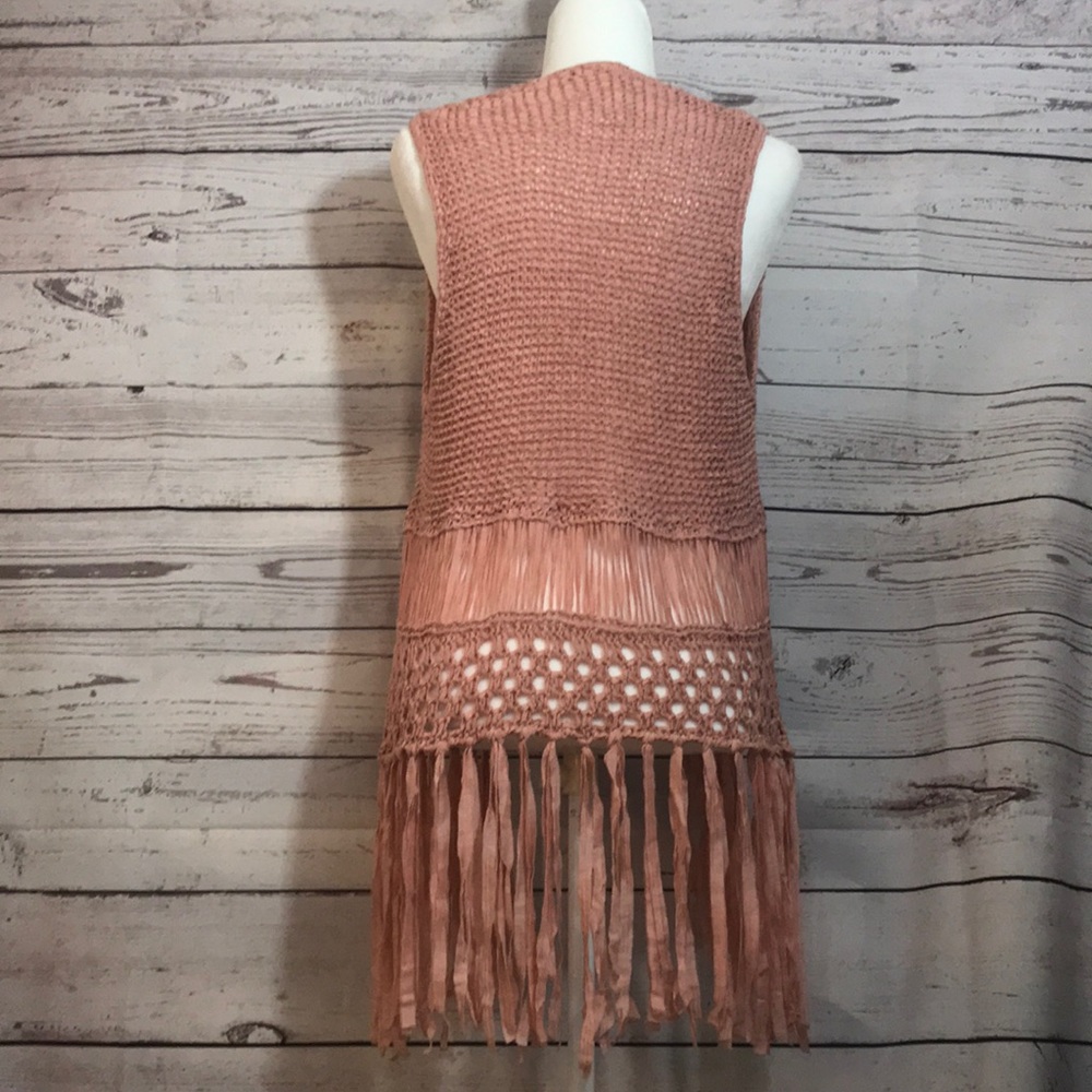 COPY - NWOT! PAINTED THREADS - Pink Vest - Small
